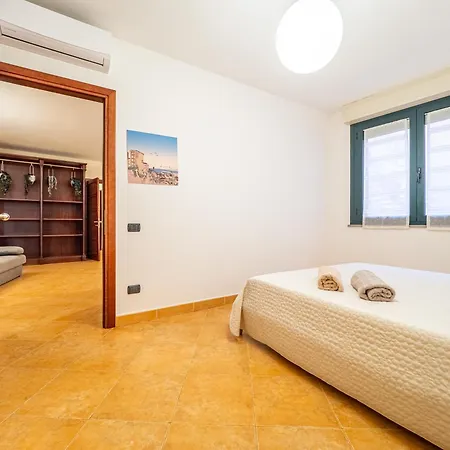 Vico 1° Sulis * Cagliari